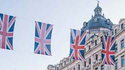 イギリス　国旗と街　イメージ
